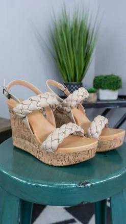 MIA SHOES Afia Wedges