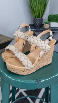 MIA SHOES Afia Wedges