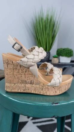 MIA SHOES Afia Wedges