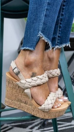 MIA SHOES Afia Wedges