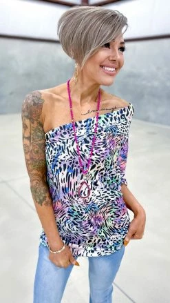 The ZigZag Stripe All That Jazz Top TOPS & TUNICS