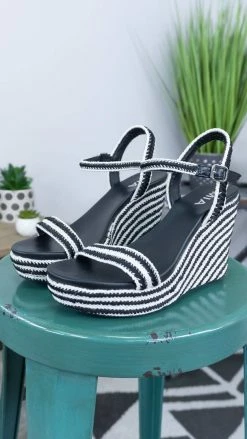 MIA Allda Wedges