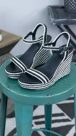 MIA Allda Wedges