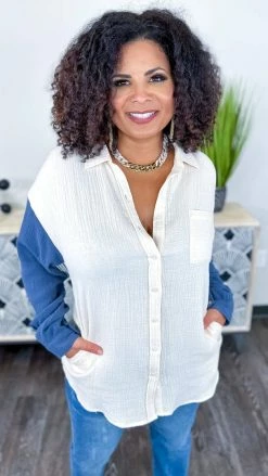 The ZigZag Stripe TOPS & TUNICS Be A Traveler Top