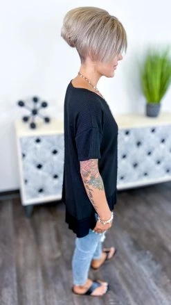 The ZigZag Stripe TOPS & TUNICS Black A Cut Above Top