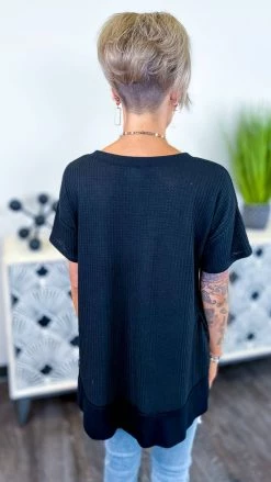 The ZigZag Stripe TOPS & TUNICS Black A Cut Above Top