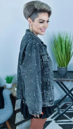 BiBi OUTERWEAR Black All Over Studded Denim Jacket