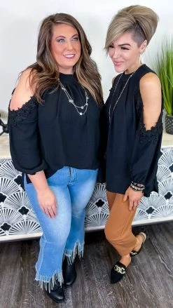 The ZigZag Stripe Black Always Chic Top