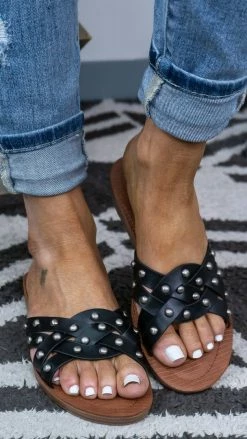 Chinese Laundry SHOES Black Aspiring Sandals