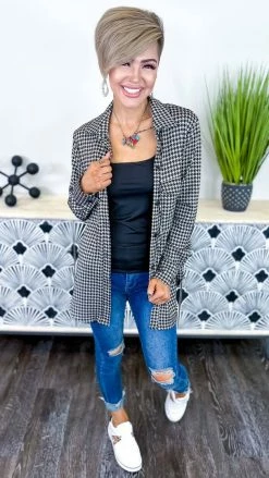 The ZigZag Stripe Black Basic Brami TOPS & TUNICS