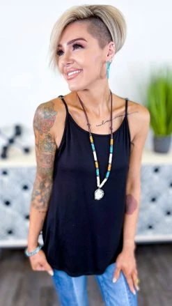 The ZigZag Stripe Black Basic Spaghetti Tank