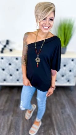 The ZigZag Stripe Black Best Side Top TOPS & TUNICS