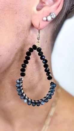 Your Fashion Wholesale ACCESSORIES Black Blaire Earrings