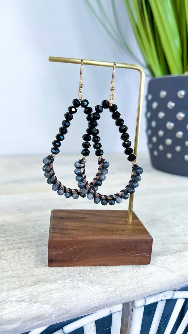 Your Fashion Wholesale ACCESSORIES Black Blaire Earrings