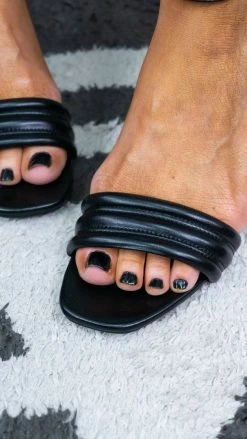 Chinese Laundry Black Blest Heels