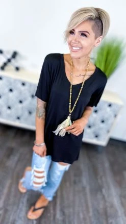 The ZigZag Stripe TOPS & TUNICS Black Boyfriend V-Neck Tee