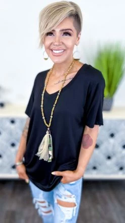 The ZigZag Stripe TOPS & TUNICS Black Boyfriend V-Neck Tee