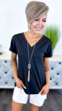 The ZigZag Stripe Black Changing Rules Top TOPS & TUNICS