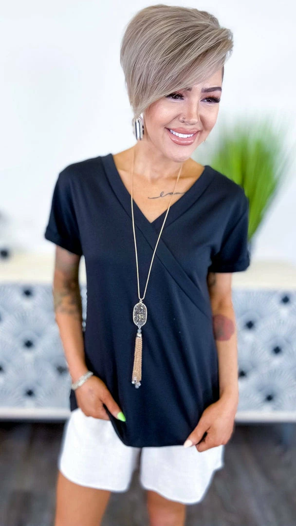 The ZigZag Stripe Black Changing Rules Top TOPS & TUNICS