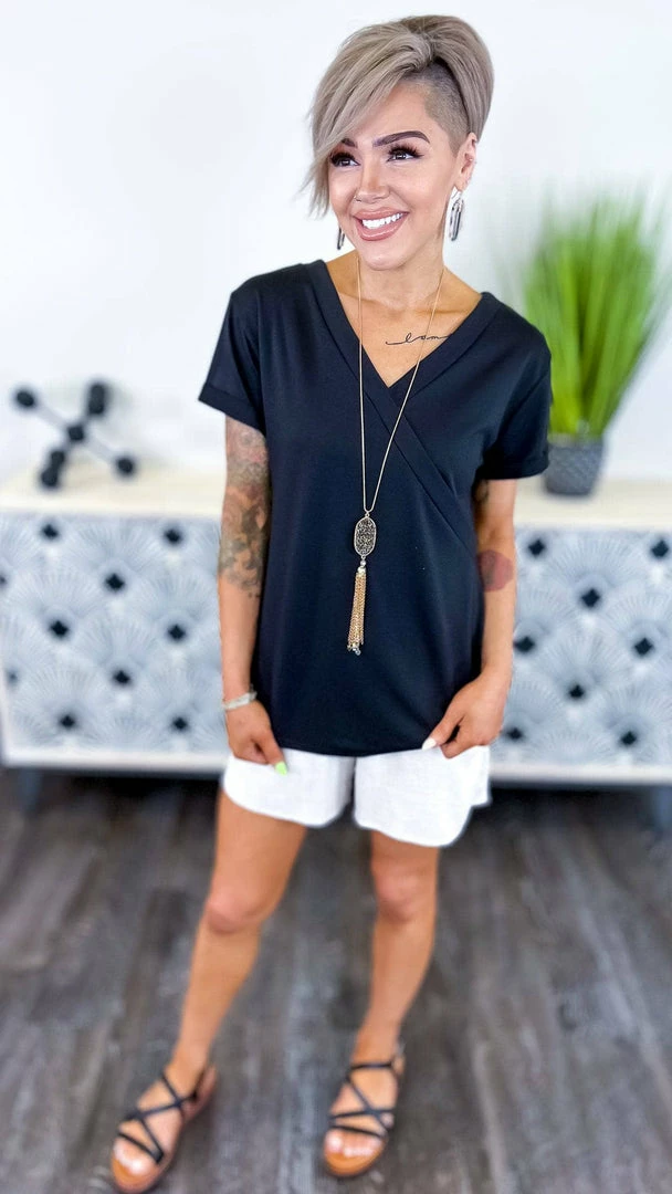 The ZigZag Stripe Black Changing Rules Top TOPS & TUNICS