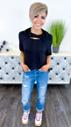 The ZigZag Stripe Black Chic Edge Top