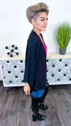 The ZigZag Stripe OUTERWEAR Black Chime In Cardigan