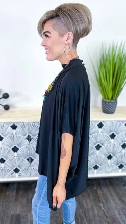 The ZigZag Stripe Black City Gal Top