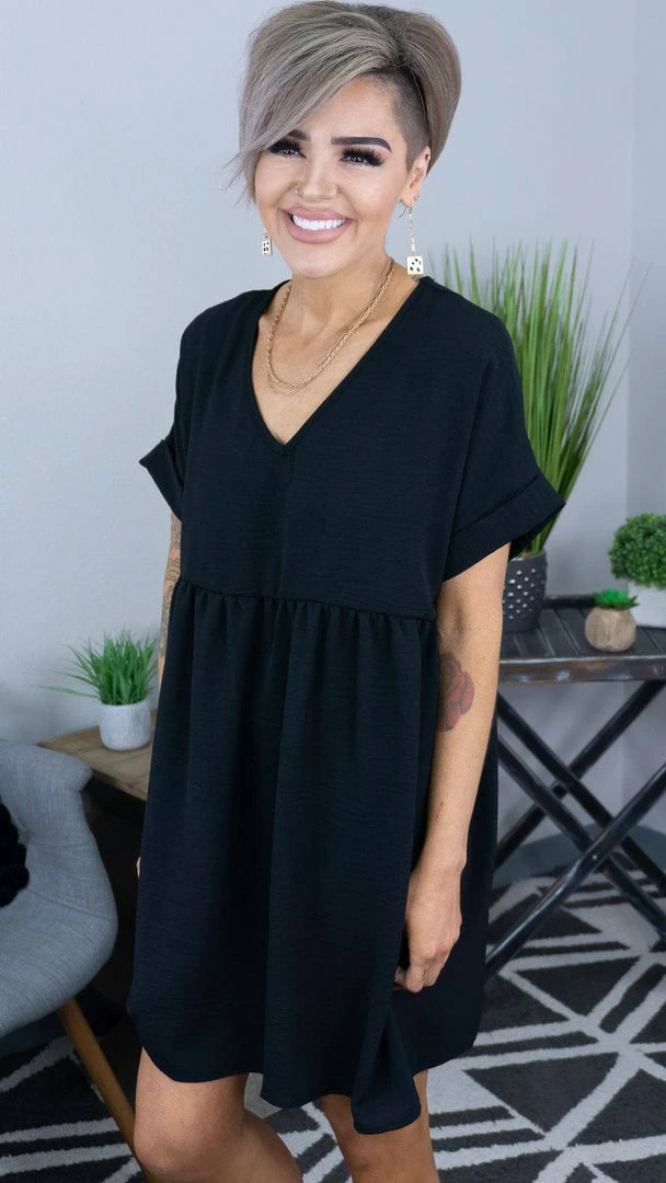 The ZigZag Stripe Black City Sleek Dress