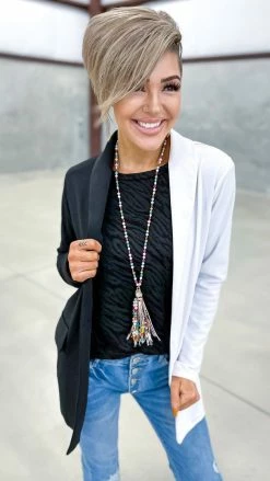 The ZigZag Stripe OUTERWEAR Black Colorblock Blazer