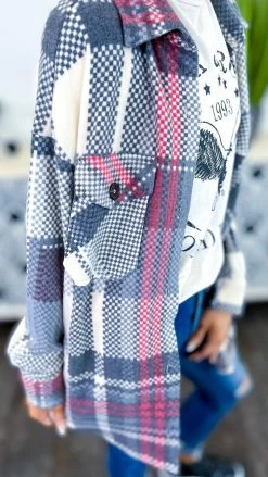 Zenana Shackets Black Cozy Hangout Shacket