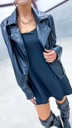 The ZigZag Stripe Black Cycle Queen Dress DRESSES