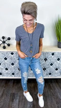 The ZigZag Stripe TOPS & TUNICS Black Daily Visit Top