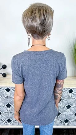 The ZigZag Stripe TOPS & TUNICS Black Daily Visit Top