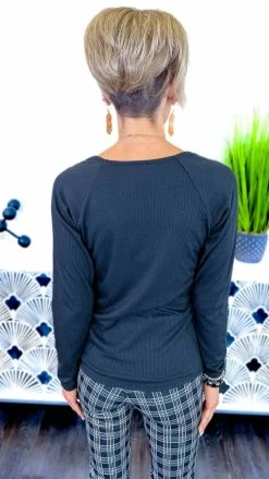 The ZigZag Stripe Black Daring Beauty Top