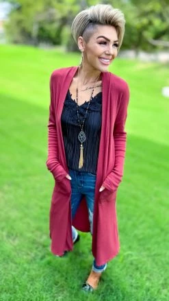 The ZigZag Stripe TOPS & TUNICS Black Everyday Elegance Tank