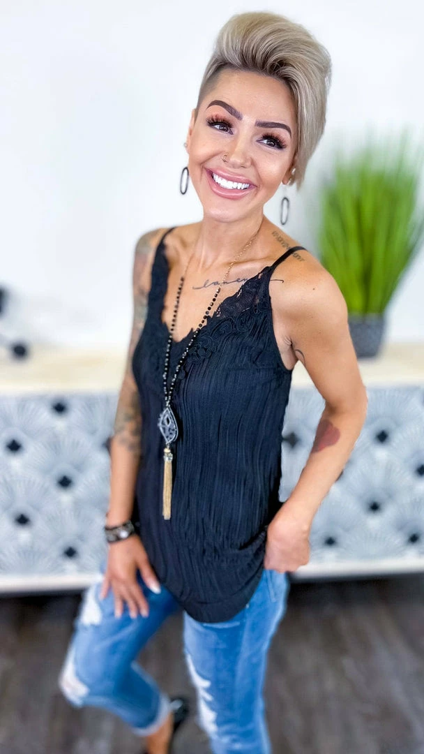 The ZigZag Stripe TOPS & TUNICS Black Everyday Elegance Tank