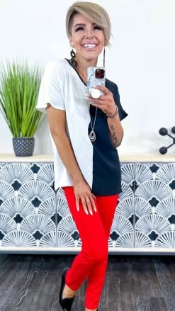 The ZigZag Stripe TOPS & TUNICS Black Fashion Craze Top