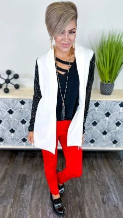 The ZigZag Stripe TOPS & TUNICS Black Favorite Basic Top