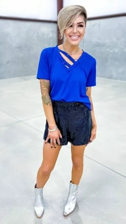 The ZigZag Stripe Black Flirty Impression Shorts BOTTOMS