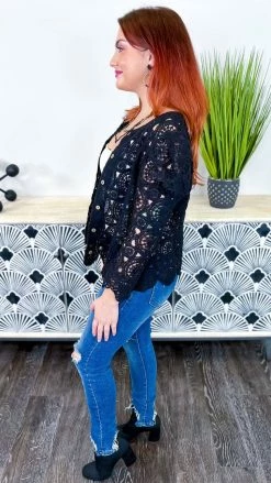 Origami Black Gentle Beauty Cardigan OUTERWEAR