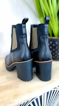 Chinese Laundry Black Good Day Booties