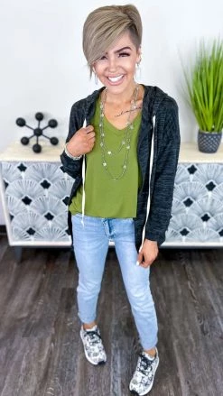 The ZigZag Stripe TOPS & TUNICS Black Happy Mindset Jacket