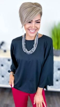 The ZigZag Stripe Black Instant Feels Top TOPS & TUNICS