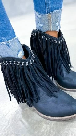 Very G SHOES Black Juno Booties