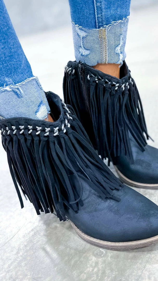 Very G SHOES Black Juno Booties