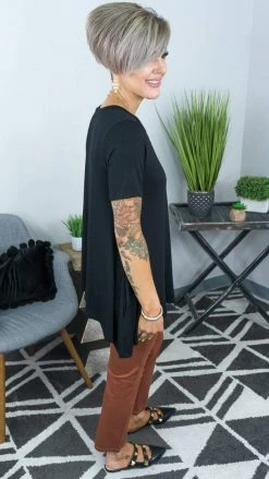 The ZigZag Stripe Black Just You Wait Sleeve Top