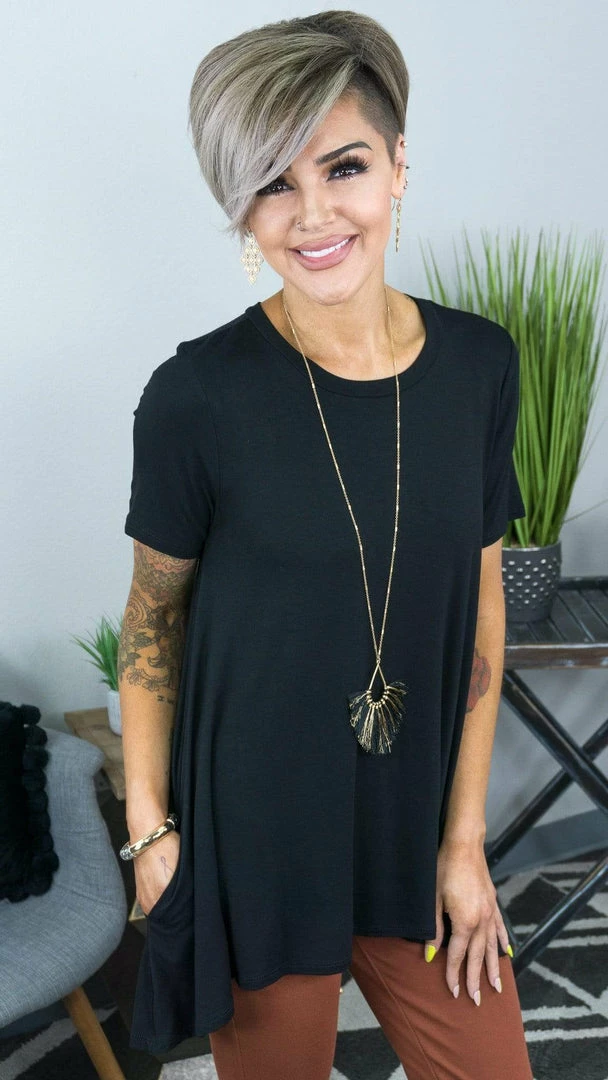 The ZigZag Stripe Black Just You Wait Sleeve Top