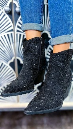Very G Black Kady Booties SHOES