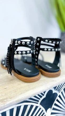 MIA SHOES Black Kathalina Sandal