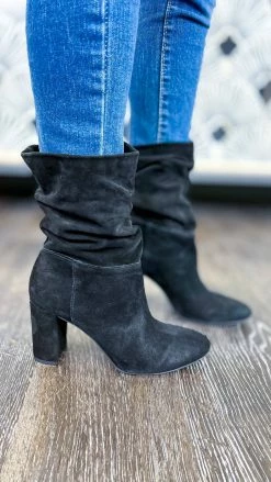 Chinese Laundry Black Kipper Boots